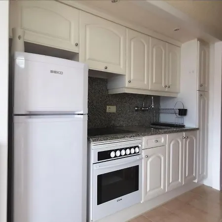 En El Centro De Con Piscina, Terraza Y Cerca De La Playa - Es-209-45 Apartman *