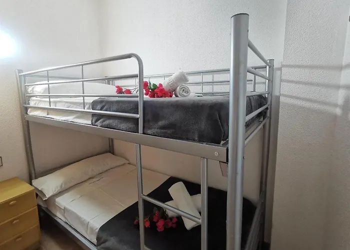 Apartman En El Centro De Con Piscina, Terraza Y Cerca De La Playa - Es-209-45