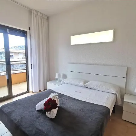 En El Centro De Con Piscina, Terraza Y Cerca De La Playa - Es-209-45 Lägenhet Platja d'Aro